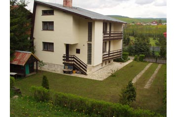 Eslovaquia Chata Vrbov, Exterior